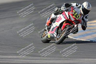 media/Apr-18-2025-CVMA Friday Practice (Fri) [[88baa45499]]/Racer 2/Session 1 (Turns 9 and 8)/